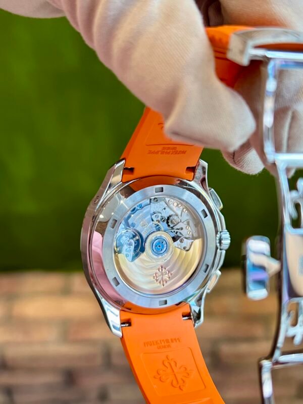Patek Philippe Aquanaut Chronograph 5968A - Image 2