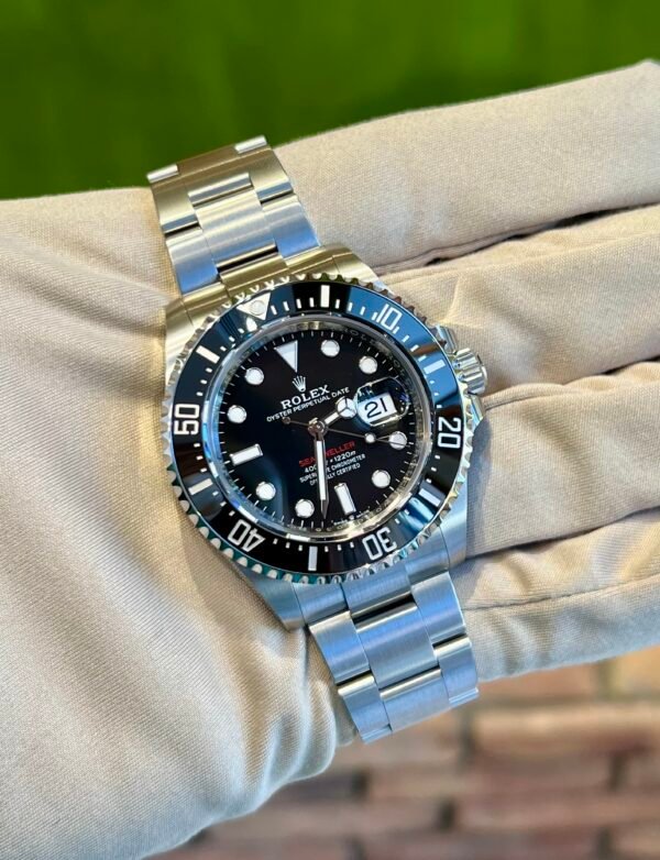 Rolex Sea-Dweller 126600