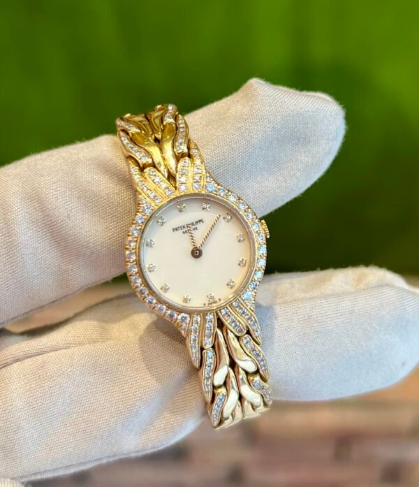 Patek Philippe Yellow Gold Ladies 4816/3j