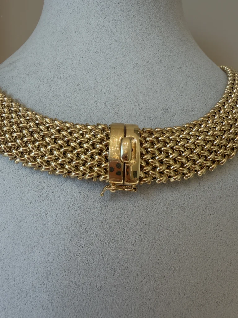 Necklace Gold