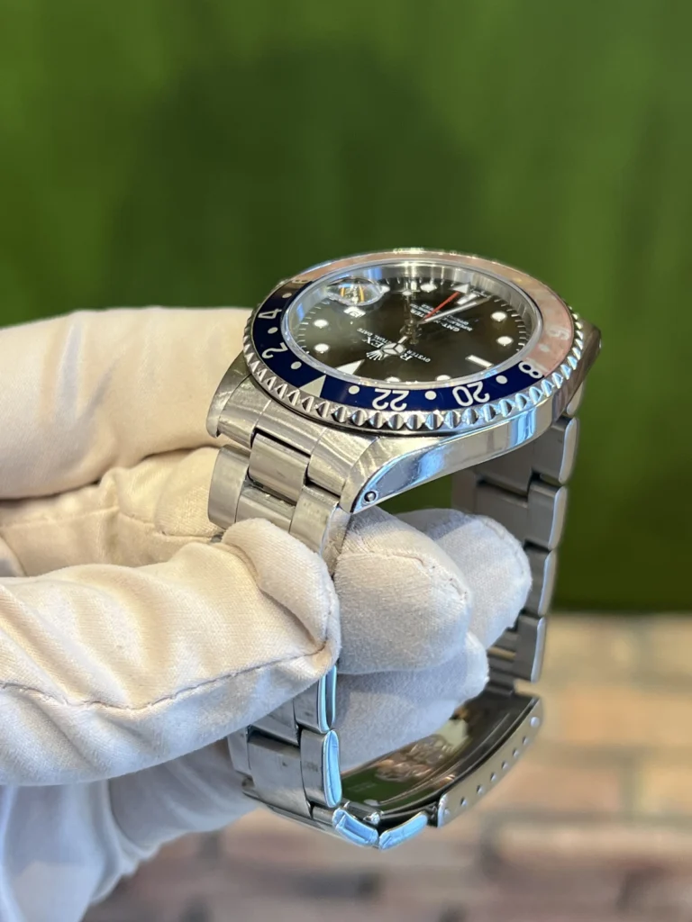 Rolex GMT Oyster Bracelet Pepsi Bezel Black Dial