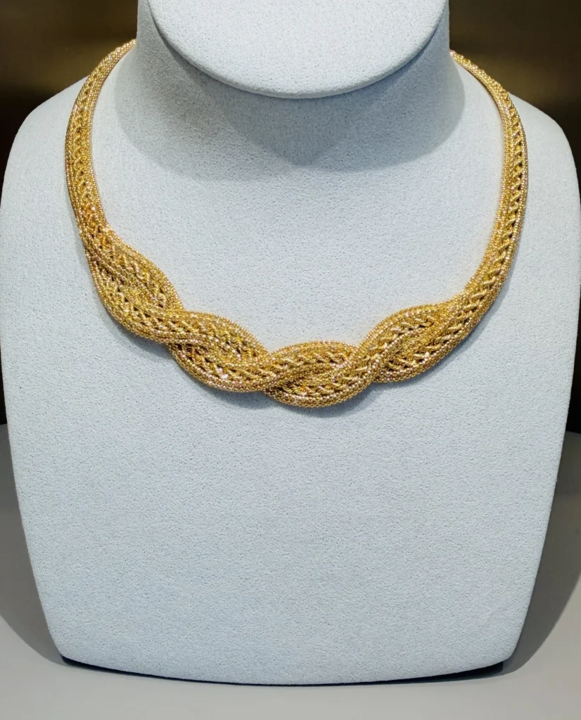 Necklace Gold
