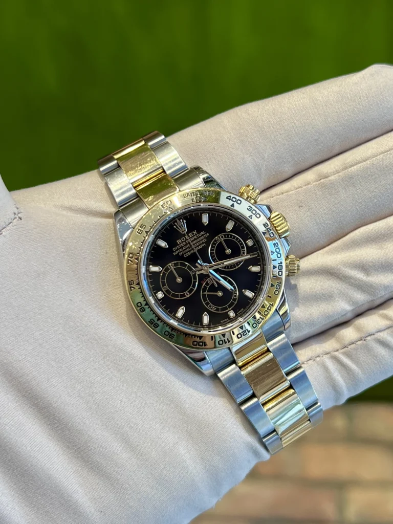 Rolex Daytona Oyster Bracelet Fixed Bezel Black Index Dial