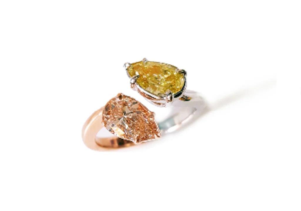 1.01ct / 1.21ct Diamond Colored Diamonds Ring Mixed Metals