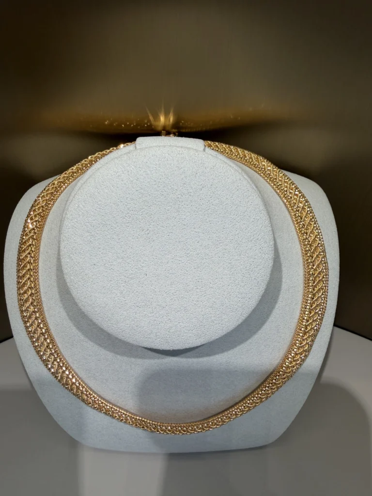 Necklace Gold