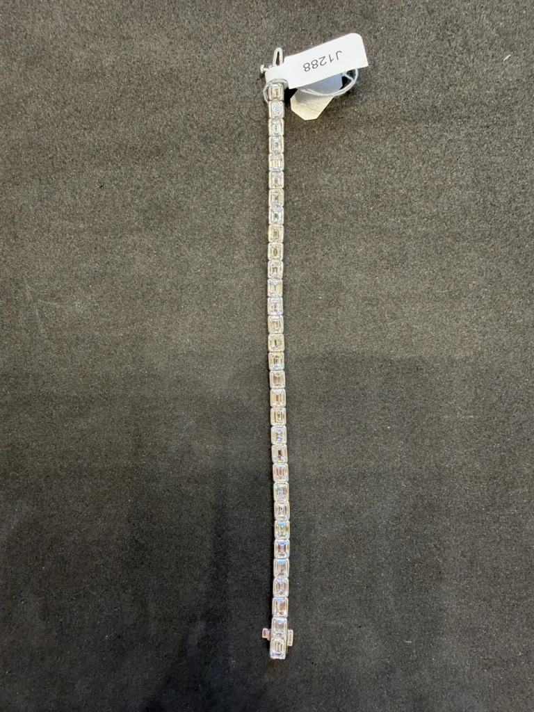 15.54ct Diamond 18KT WG EC BRACELET 32-15.54CT TW Bracelet Gold