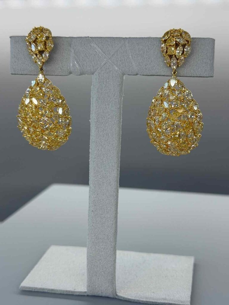 13.94 ct Earring Gold