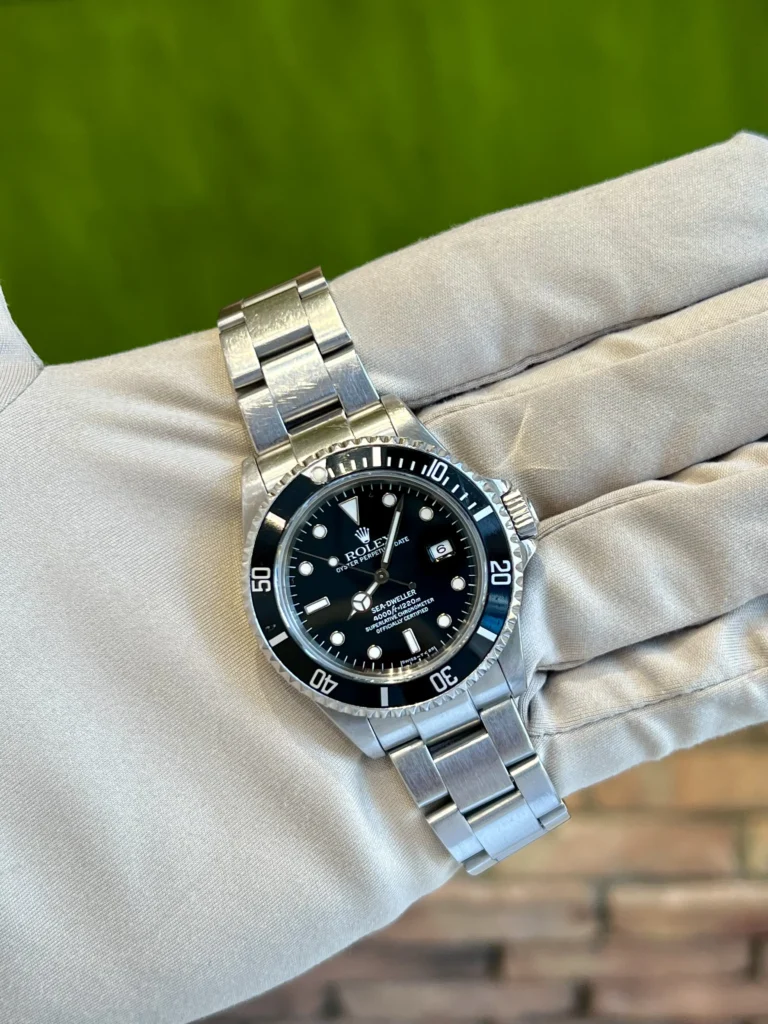 Rolex Sea-Dweller Oyster Bracelet Rotating Bezel Black Dial