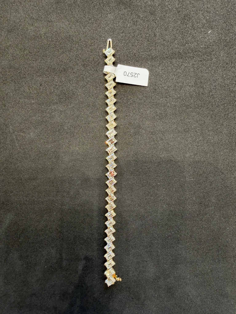 20.61ct Diamond 18KT YG EC BRACELET 29-20.61CT TW Bracelet Gold
